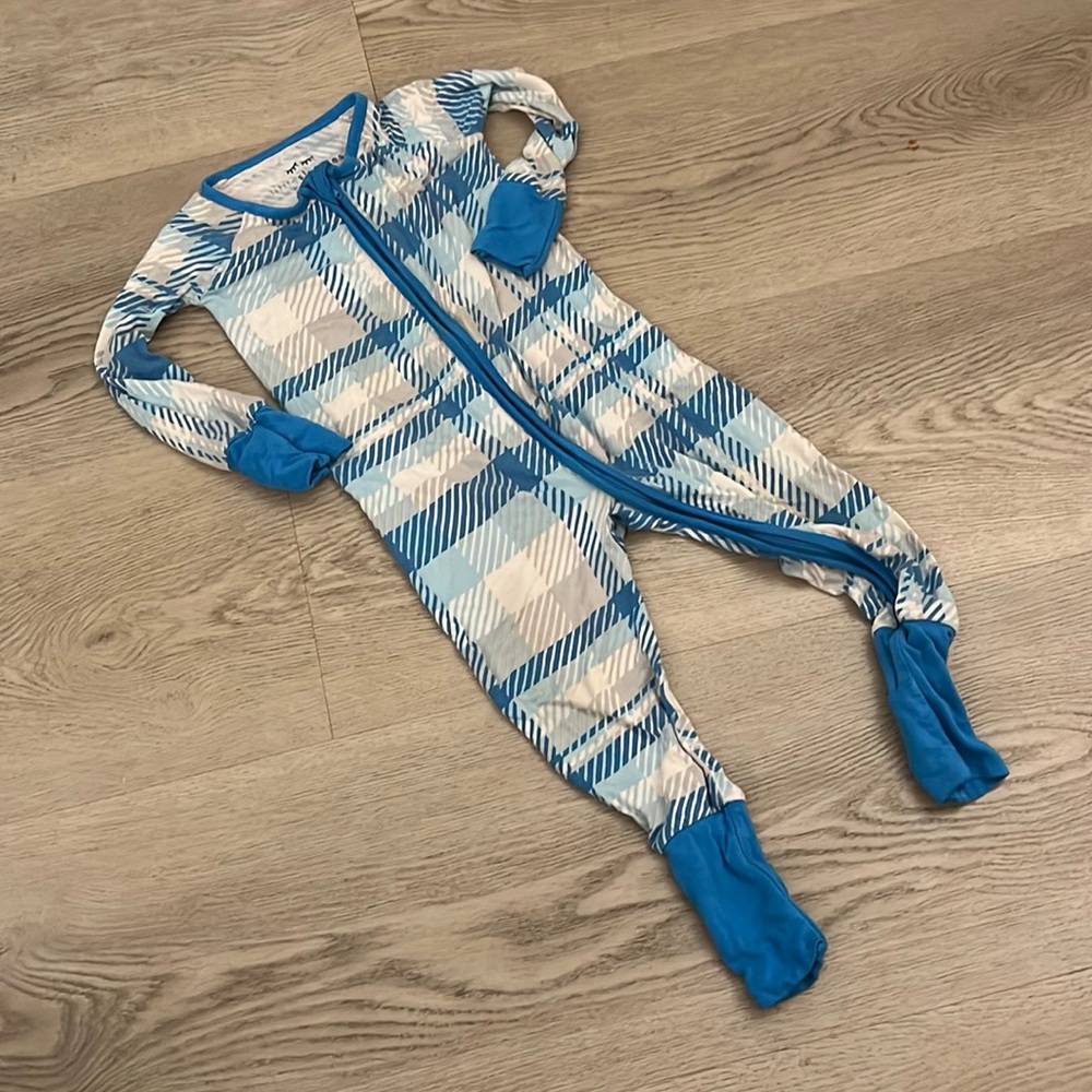 Little sleepies blue check 12-18mo onesie